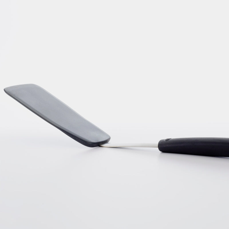 Oxo Flexible Turner - Silcone Good Grips Feels good in your hand