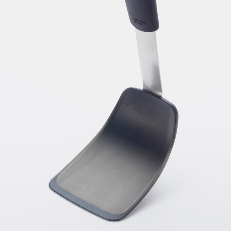 Oxo Flexible Turner - Silcone Good Grips Feels good in your hand