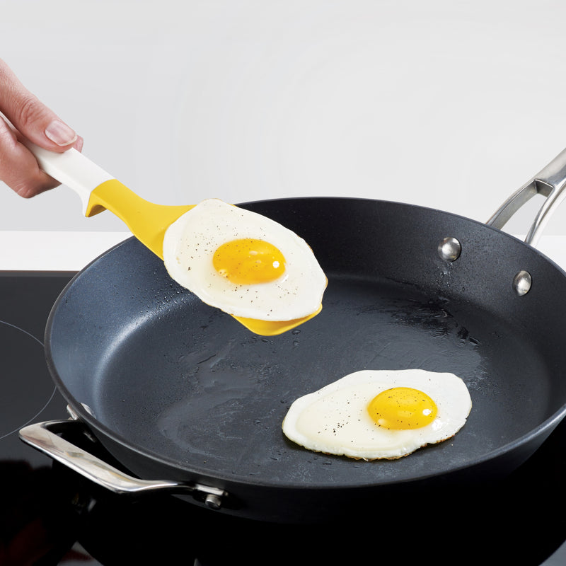 Joseph Joseph Elevate Egg Spatula with tool rest