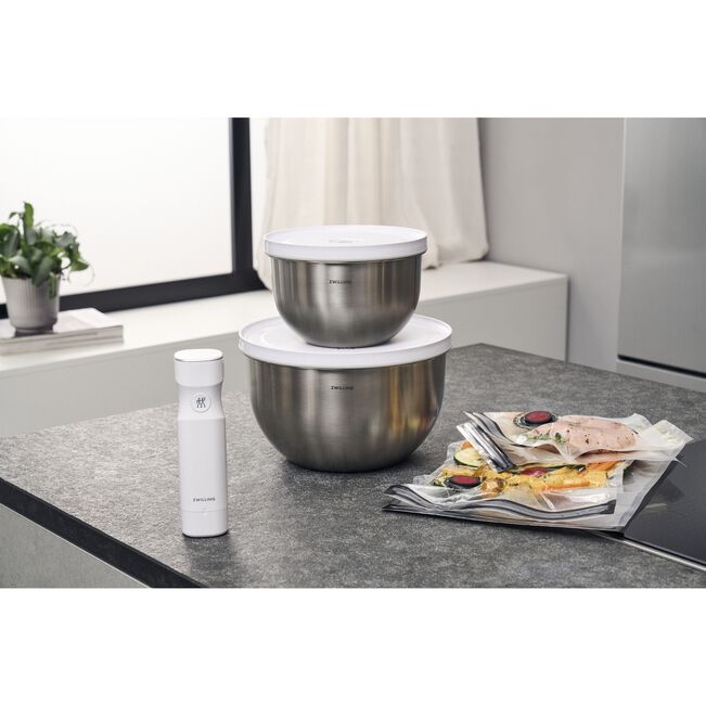 Coffret de démarrage Zwilling Fresh &amp; Save - Comprend une pompe à vide et des récipients petits et moyens 