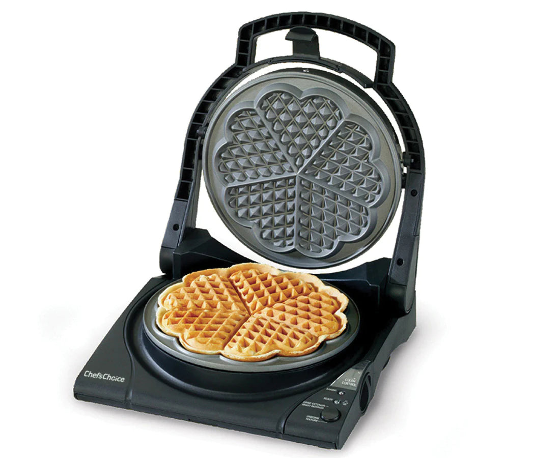 Chef'sChoice WafflePro Taste/Texture Select Traditional "Five-of-Hearts" Model 840