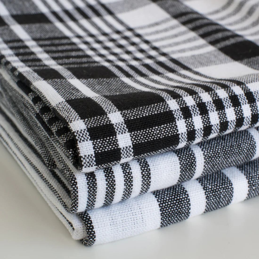 Danica Black Jumbo Dishtowels – Set of 3